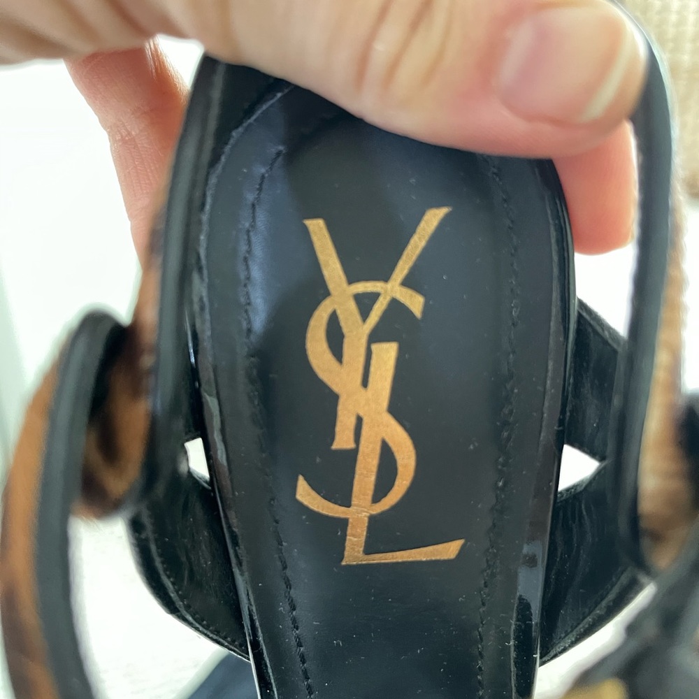 Yves Saint Laurent Tribute 105 Leopard Calf Hair Patent Leather Platform Sandals - Picture 4 of 5